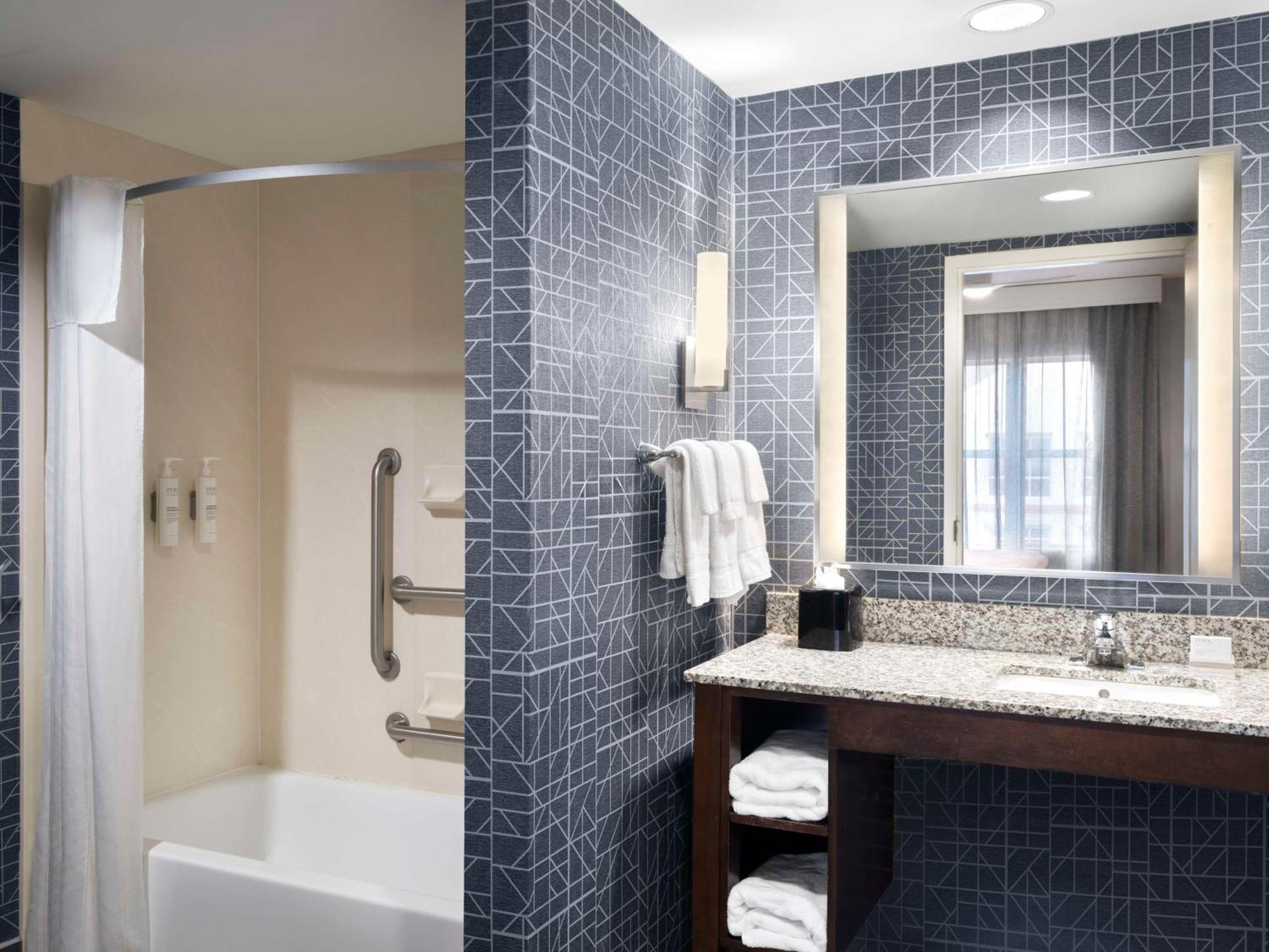 Homewood Suites Columbus - Airport Ngoại thất bức ảnh