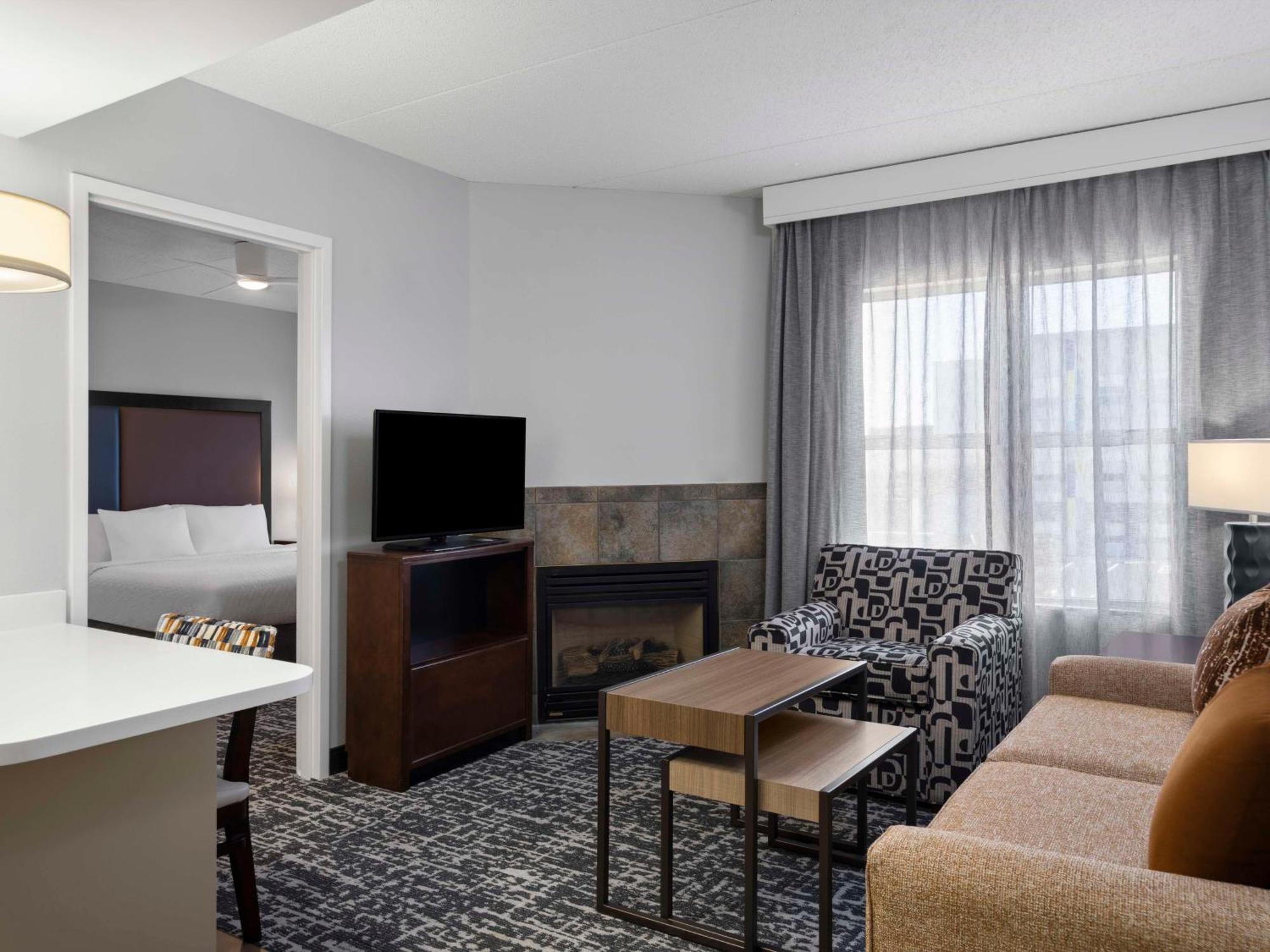 Homewood Suites Columbus - Airport Ngoại thất bức ảnh